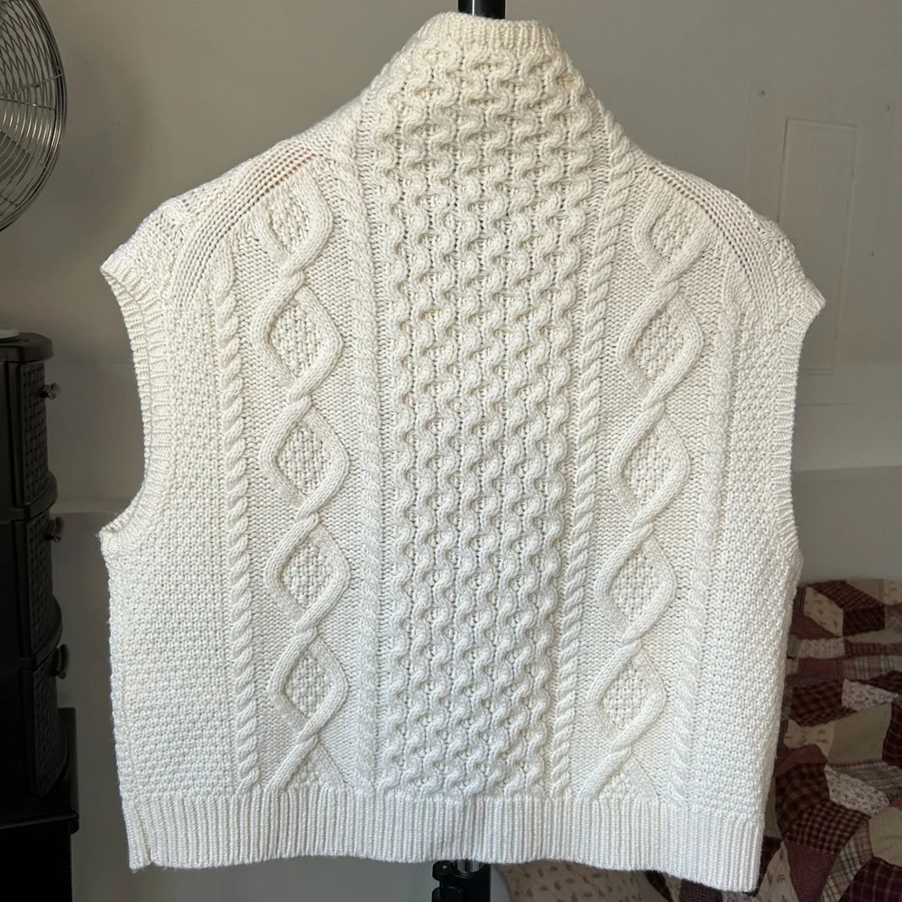 Polo Ralph Lauren Cable Knit Turtleneck Cream Sleeveless Sweater Women’s XS - Picture 3 of 7